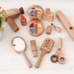 Handmade wooden make-up set